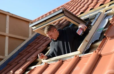 Pose de fenêtres de toit Velux à Oignies